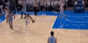 j9九游会老哥俱乐部交流正负值+28!杰伦-威廉姆斯半场12中7拿到14分5助3断